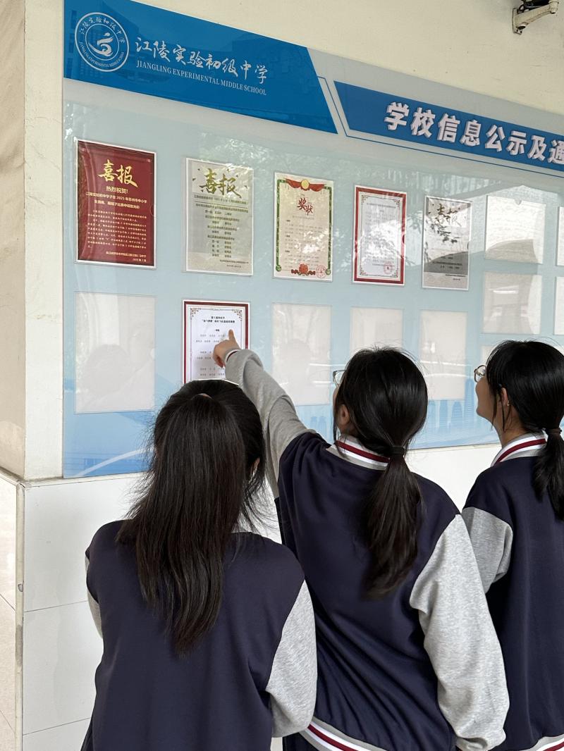 29fb4a77-cf06-4708-b893-6f72ca8ac240.jpg